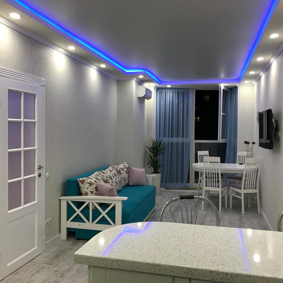Luxe Apartment On Drahomanova Kiew Exterior foto