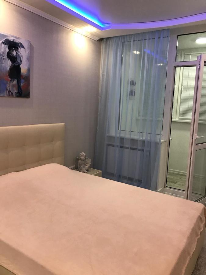 Luxe Apartment On Drahomanova Kiew Exterior foto